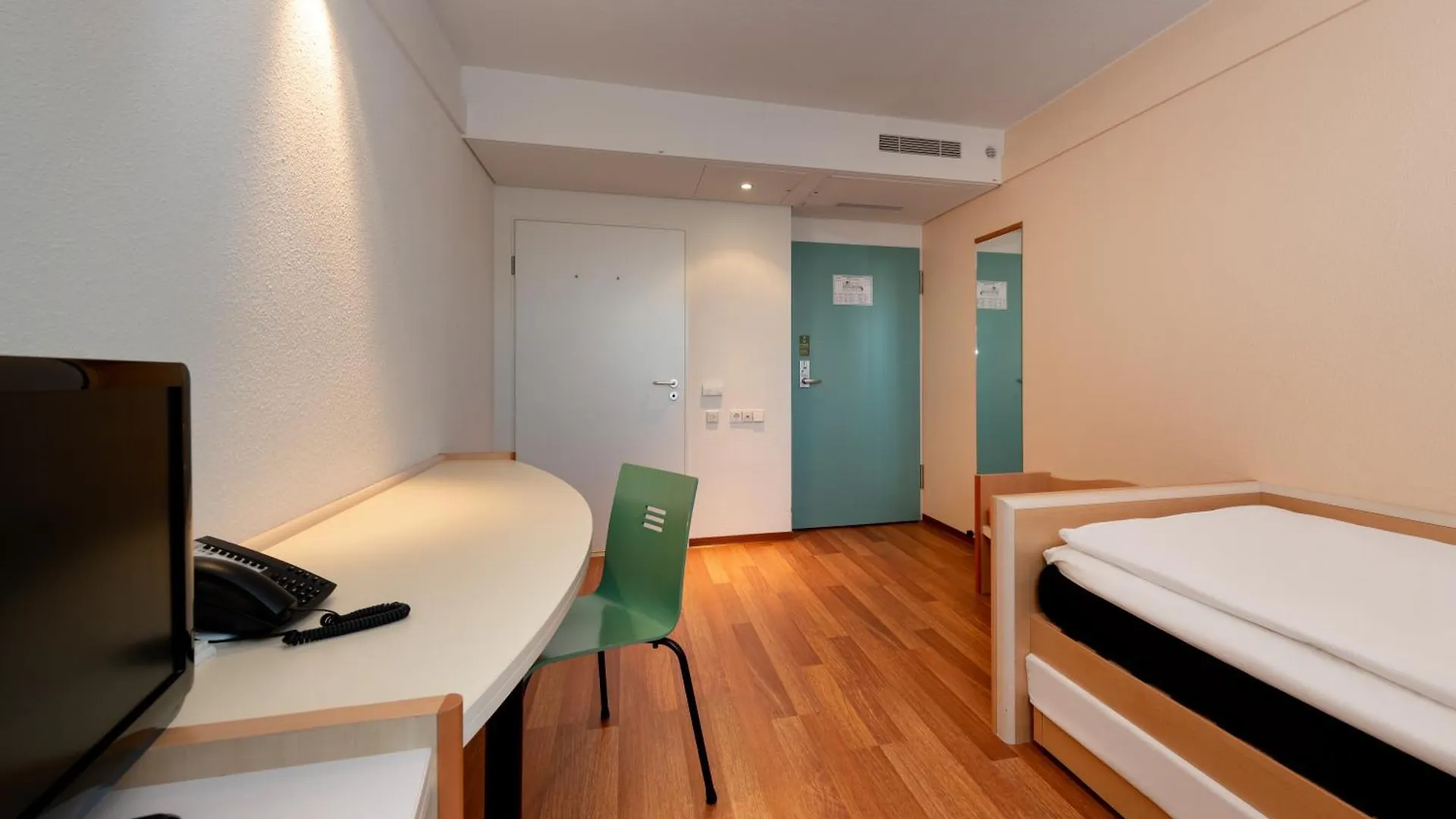 Ibis Berlin City Potsdamer Platz Otel